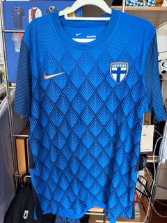 (Category: ) located in . Submitted by singaporefootballshop (Listing ID 1441718376, Image 1). Description: .