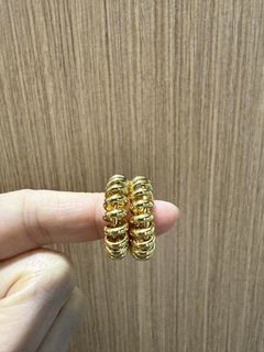 (Category: ) located in . Submitted by happyshopperr (Listing ID 1441765737, Image 1). Description: .