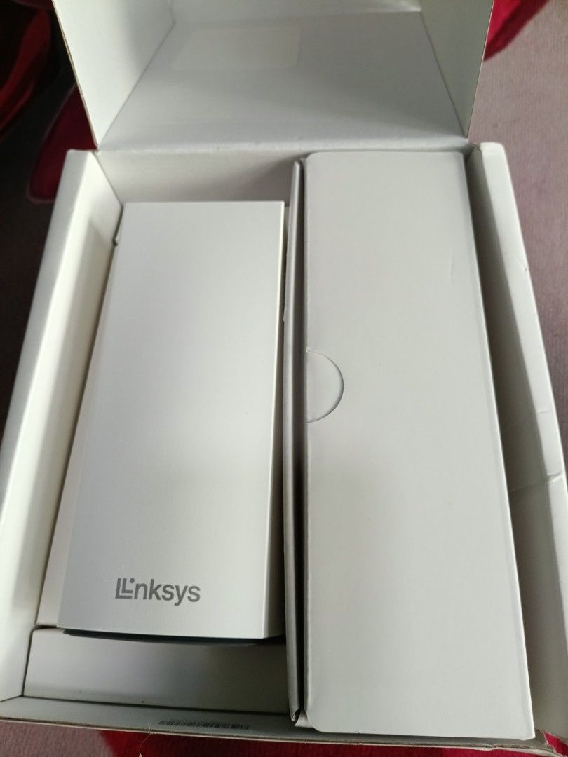 Linksys Router and Accessories471728416223416322