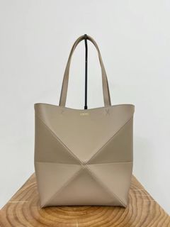 （分類：）位於 。 由 britneyeve27253 提交（商品編號 1441699497，圖片 1）。簡介： 。