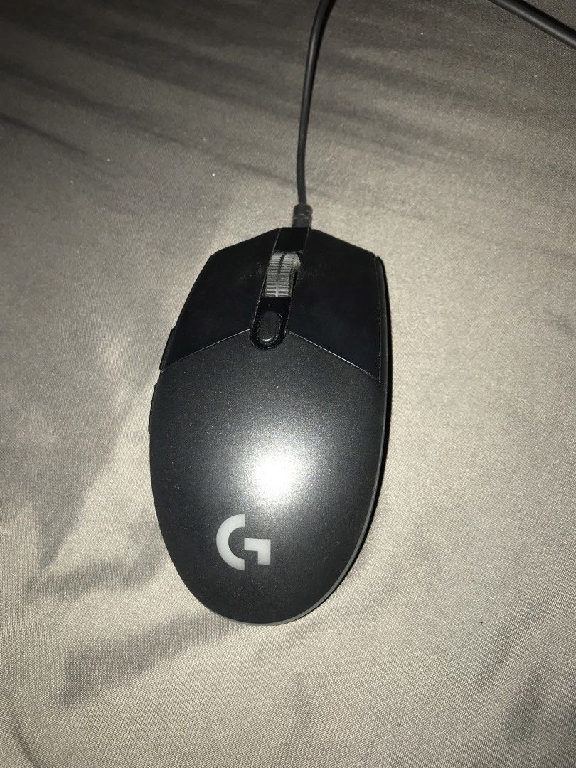 Logitech G203 Lightsync Gaming Mouse (Category: Mouse & Mousepads) located in San Fernando. Submitted by purewolf_6e9051 (Listing ID 1441693267, Image 1). Description: no issue rfs: bought another gaming mouse.