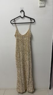 (Category: ) located in . Submitted by needclothes00 (Listing ID 1441708929, Image 1). Description: .