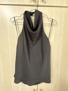 (Category: ) located in . Submitted by s_ophie_s_wardrobe (Listing ID 1441631085, Image 1). Description: .
