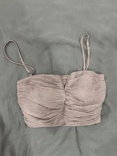 (Category: ) located in . Submitted by wardrobasics (Listing ID 1441711595, Image 1). Description: .