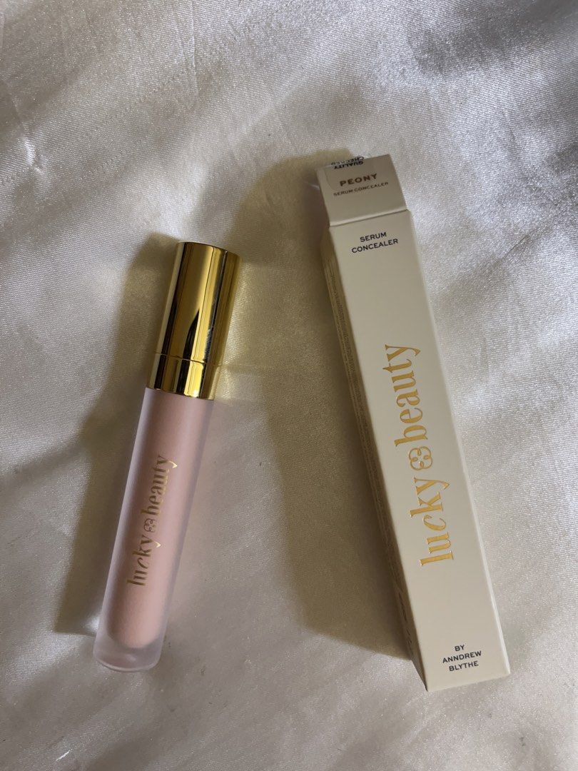 lucky beauty serum concealer (Category: Makeup) located in Quezon City. Submitted by jigglypuff0 (Listing ID 1441766823, Image 2). Description: SRP: ₱349 shades: porcelain macadamia peony cashmere.
