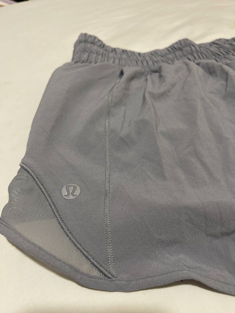 Lululemon Running Short helping tag: Nike Adidas ON Alo Yoga (Category: Activewear) located in Santa Rosa. Submitted by jaleendlal (Listing ID 1441741836, Image 3). Description: .