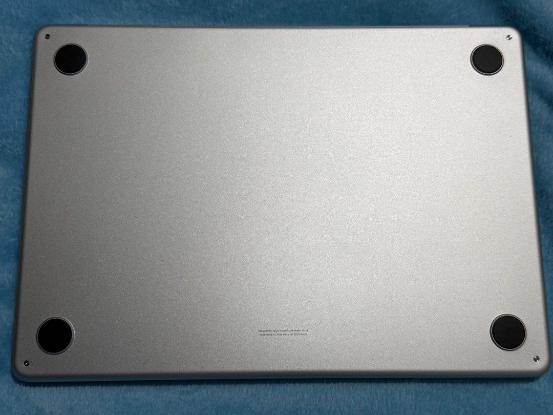 Macbook Air M3472650228485990402