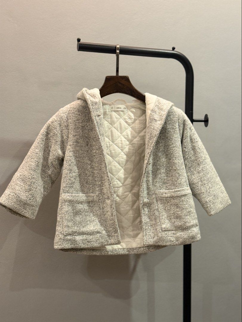 MANGO KIDS’ HOODED JACKET (Category: Babies & Kids Fashion) located in Dagupan City. Submitted by size.spectrum (Listing ID 1441602595, Image 2). Description: FOR AGES 2-3 Like new SEE PICS FOR DETAILS J&T, GCASH, PANGASINAN.