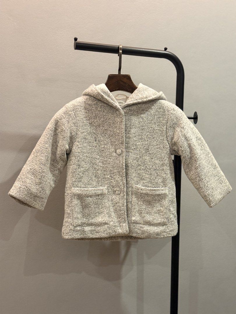 MANGO KIDS’ HOODED JACKET (Category: Babies & Kids Fashion) located in Dagupan City. Submitted by size.spectrum (Listing ID 1441602595, Image 1). Description: FOR AGES 2-3 Like new SEE PICS FOR DETAILS J&T, GCASH, PANGASINAN.