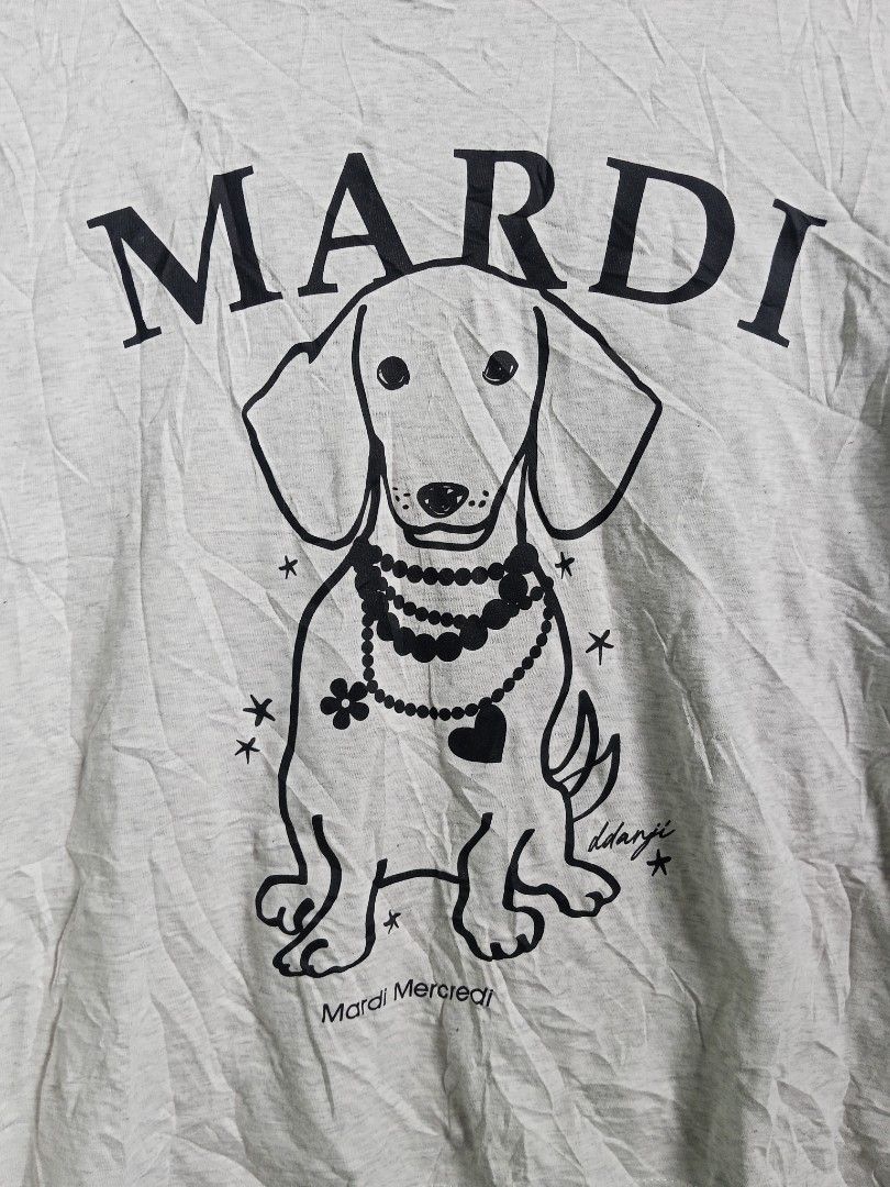 MARDI MERCREDI (Category: Shirts) located in Lingayen. Submitted by mjaymerin (Listing ID 1441670765, Image 3). Description: ▪️MARDI MERCREDI (WOMEN) ▪️DIMES:20/21 ▪️COLOR RATE:9.5/10 ▪️CONDITION:9.5/10 ▪️ISSUE:CUT WASHTAG.