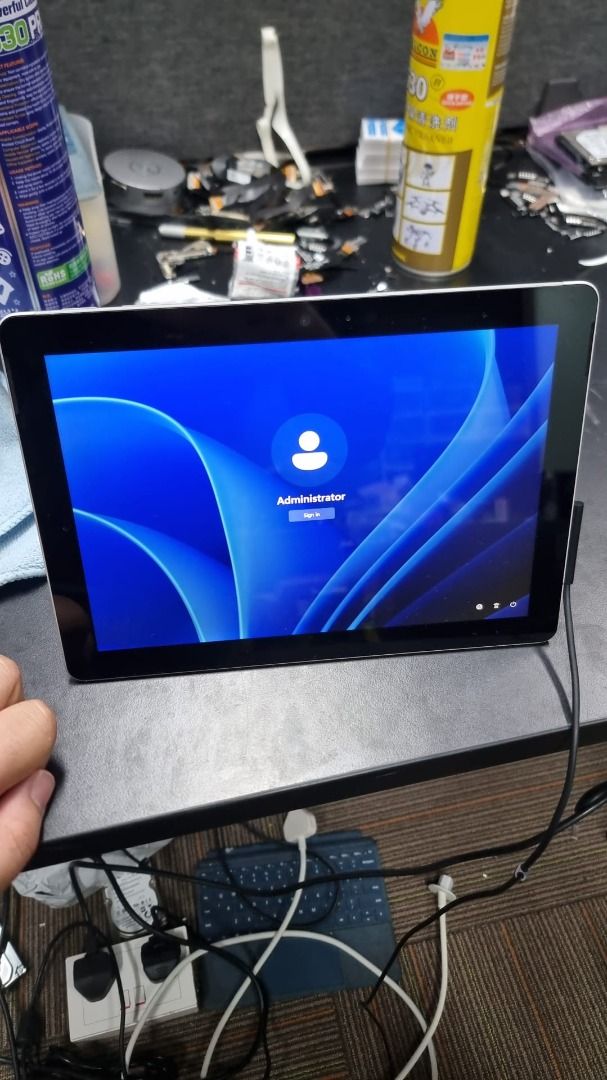Microsoft Surface Go 128GB SSD | 8GB RAM | Windows 11 | Touchscreen472082643703582720