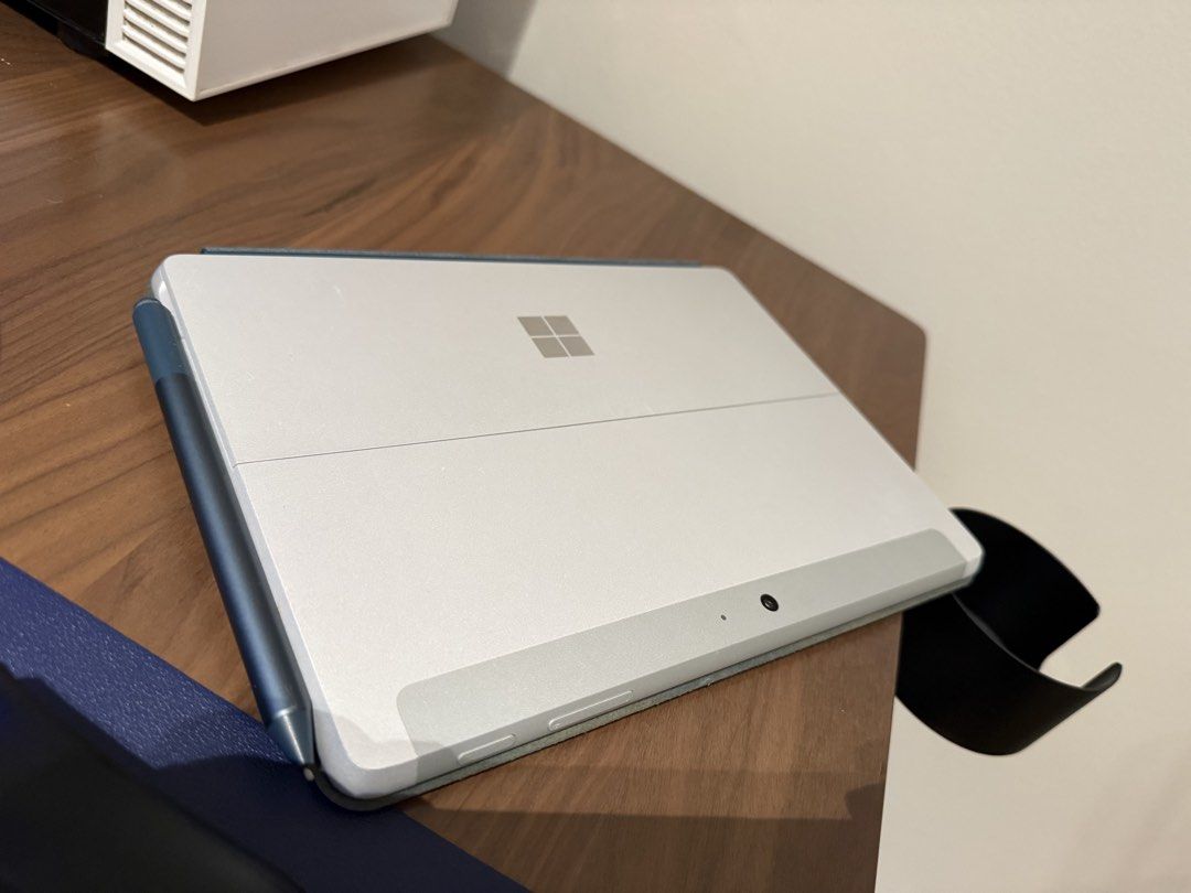 Microsoft Surface Go 64GB, windows 10472197473785630721