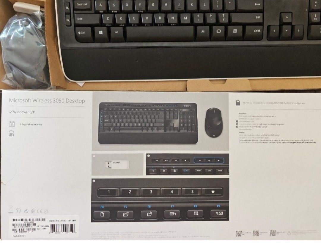 Microsoft Wireless 3050 Keyboard and mouse with battery472088082320599044