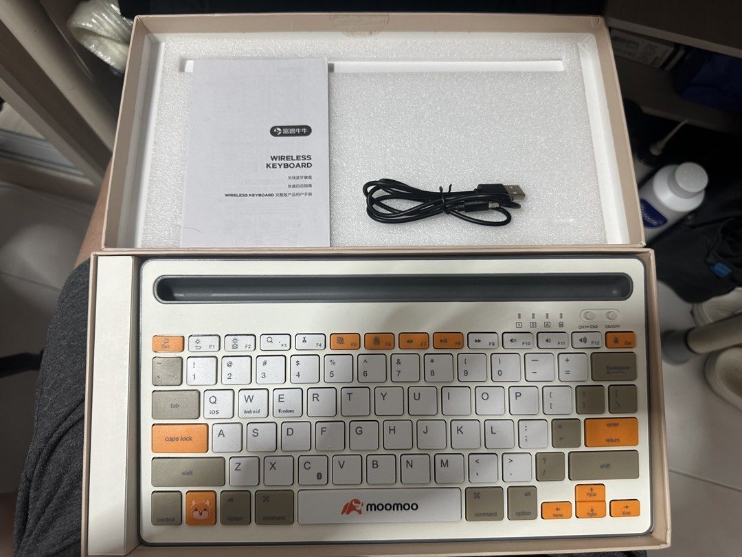 Moomoo Wireless Keyboard472316747281213440
