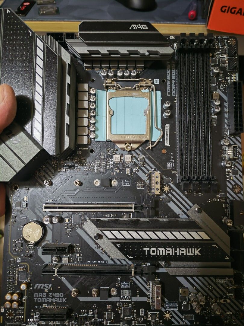 MSI Z490 TOMATAWK Motherboard472325859690434560