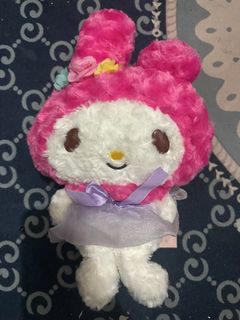 (Category: ) located in . Submitted by kittystuffpreloved (Listing ID 1441745274, Image 1). Description: .
