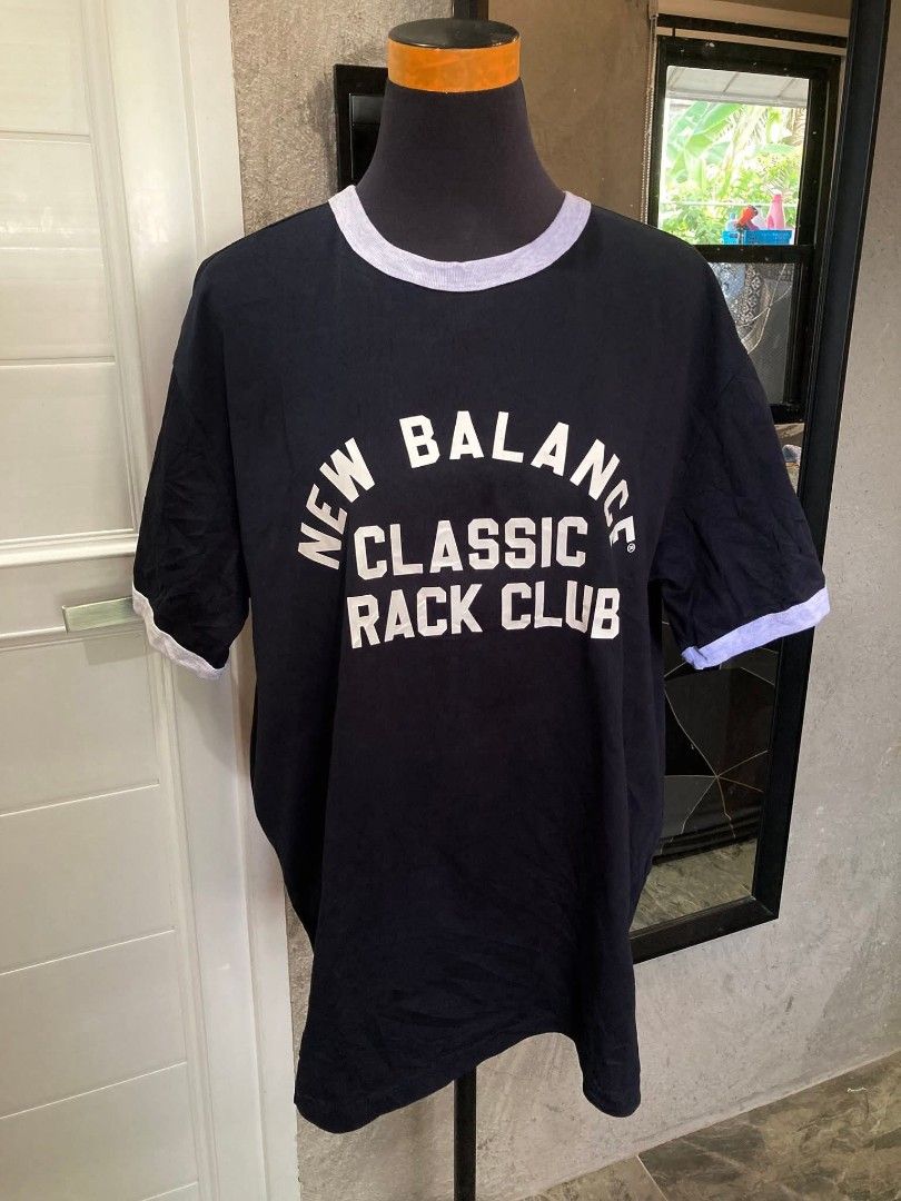 New balance men's tshirt (Category: Tshirts & Polo Shirts ) located in General Santos City (Dadiangas). Submitted by amorhesthrift (Listing ID 1441594201, Image 2). Description: Good as new Dimes-W 23 L 28.5 XXL on tag Free shipping.