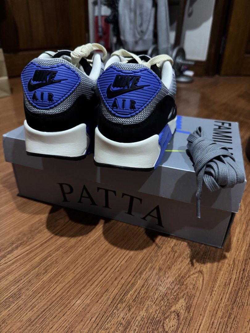 Nike Air Max 90 Patta Sapphire (Category: Sneakers) located in Muntinlupa City. Submitted by theperfectcatchph2 (Listing ID 1441708702, Image 3). Description: - Nike Air Max 90 x Patta collaboration - Striking grey, blue, and colorway - Includes original box - Comes with extra laces - Essential for any sneaker collection.