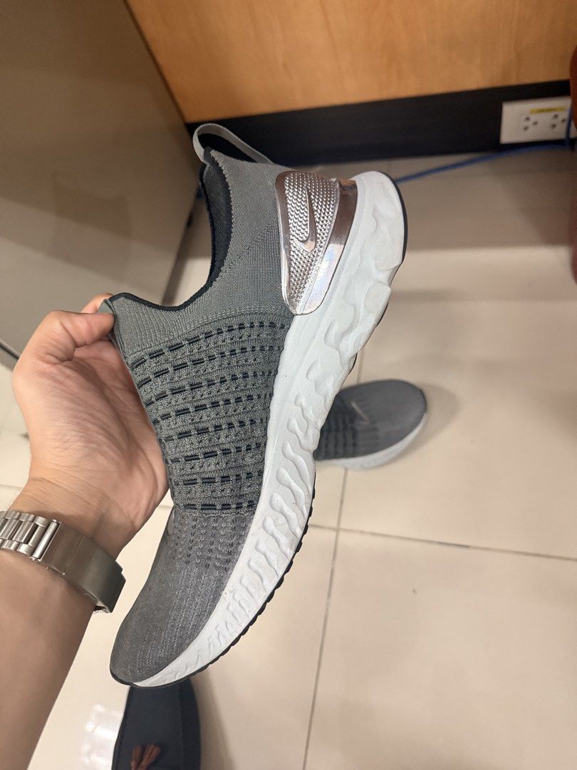 Nike React Flyknit 2 (Iron Grey) (Category: Sneakers) located in Manila. Submitted by granddragon23 (Listing ID 1441738460, Image 3). Description: Brand - Nike Price - 3,000 (Negotiable if more pairs) RFS - One Size Up Others - Used Twice; BNew Price - 5,500.