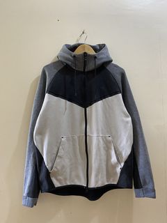 (Category: ) located in . Submitted by gama_apparel (Listing ID 1441622374, Image 1). Description: .