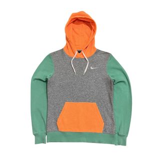(Category: ) located in . Submitted by ejay.thrift.clothes (Listing ID 1441770159, Image 1). Description: .