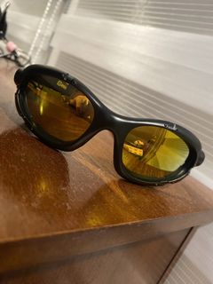 (Category: ) located in . Submitted by stockroompreloved (Listing ID 1441693358, Image 1). Description: .