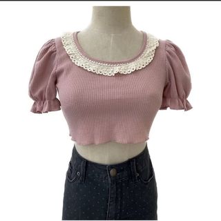 (Category: ) located in . Submitted by momentsofyouth.clothing (Listing ID 1441663269, Image 1). Description: .