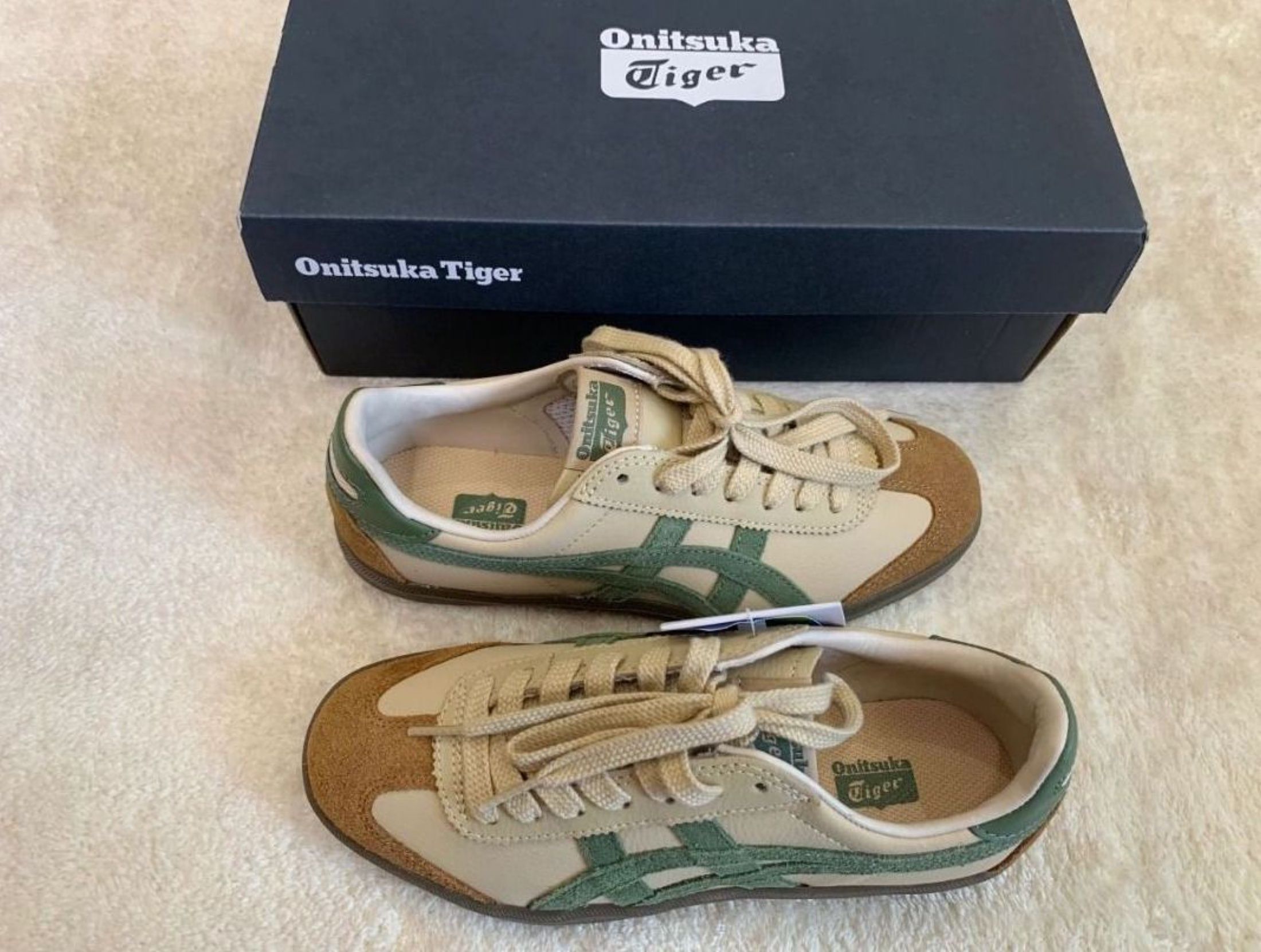 Onitsuka Tiger Tokuten Skate Shoes Brown Green (Category: Sneakers) located in Singapore. Submitted by zvasthorse (Listing ID 1441705973, Image 2). Description: 🎁 Fresh Drop Onitsuka Tiger Onitsuka Tiger Tokuten Skate Shoes Brown Green 📌 Brand New · Great quality 📌 Free ship · J&T/Ninja Van 📌 COD · Pay on delivery 📌 3-day confirm · Peace of mind ⏳ Ships after your confirmation.