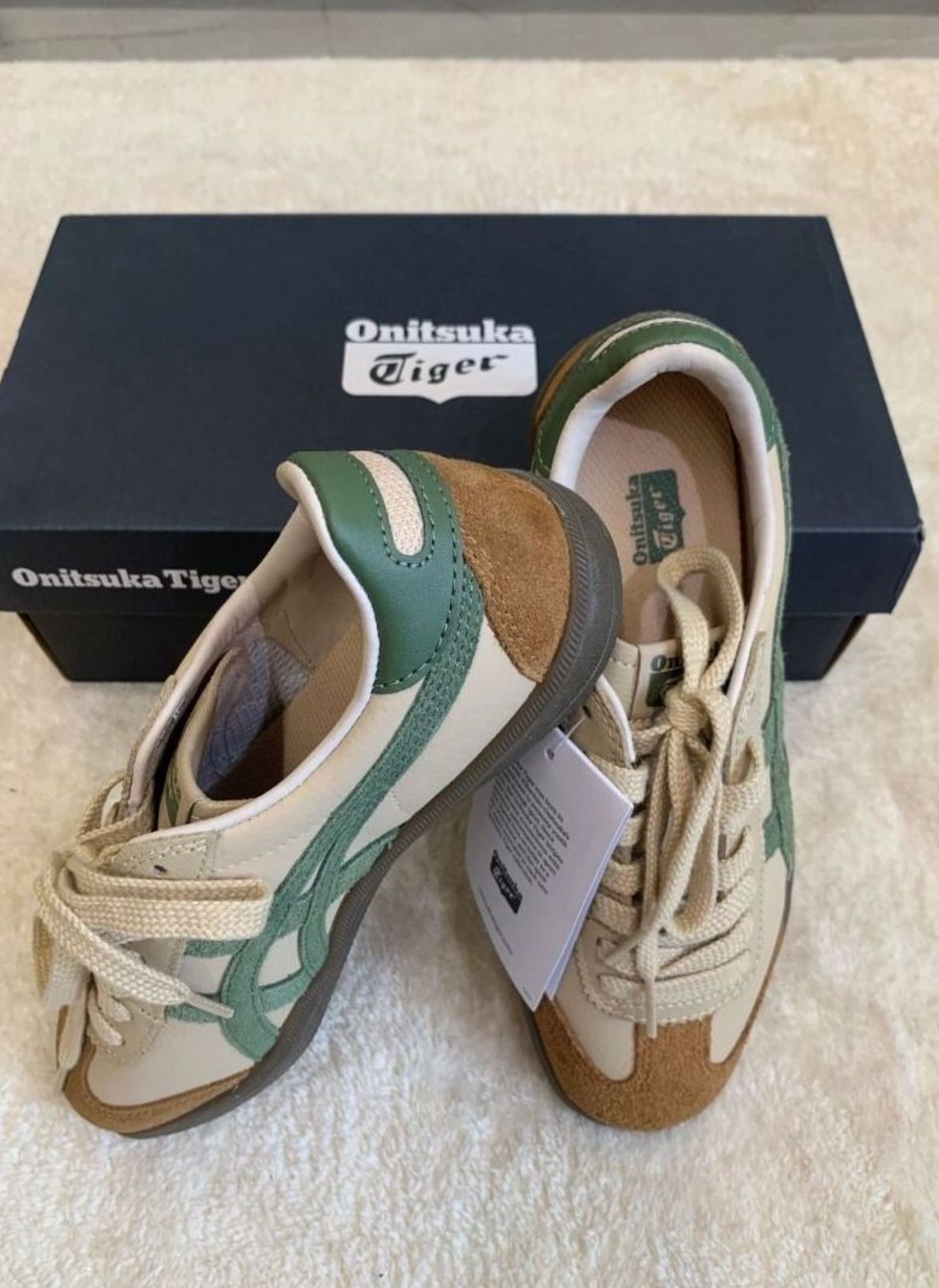Onitsuka Tiger Tokuten Skate Shoes Brown Green (Category: Sneakers) located in Singapore. Submitted by zvasthorse (Listing ID 1441705973, Image 3). Description: 🎁 Fresh Drop Onitsuka Tiger Onitsuka Tiger Tokuten Skate Shoes Brown Green 📌 Brand New · Great quality 📌 Free ship · J&T/Ninja Van 📌 COD · Pay on delivery 📌 3-day confirm · Peace of mind ⏳ Ships after your confirmation.