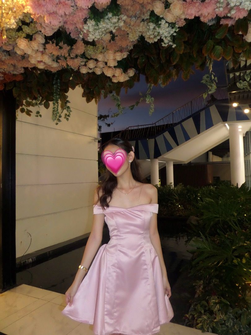 Pink Off-Shoulder Dress (Category: Dresses) located in Plaridel. Submitted by rubyarcea (Listing ID 1441753956, Image 3). Description: PINK DRESS, P280 (nego) used once for my graduation • cute pink off-the-shoulder dress • fitted bodice with a flared, pleated skirt • ideal for parties and special occasions mop: gcash, gotyme, cash (meetup) mod: jnt loc: bulacan (can do meetup).