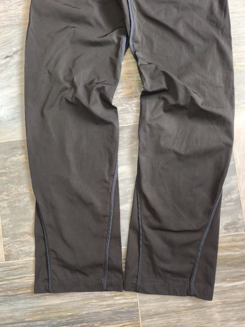 Post Archive Faction (PAF) Technical Pants (Category: Trousers) located in Lucena. Submitted by 0174.archive (Listing ID 1441629178, Image 3). Description: very good used condition no flaws size m on tag Actual Measurements (inches) Waist: 15.5/ 31 around Inseam: 32.5 Out seam: 43 Front Rise: 12.5 Thigh: 11.5 Leg opening: 8.5 Knee: 10 Message before buying if you have question Items are new / pre-loved / second hand used Manage your expectations 