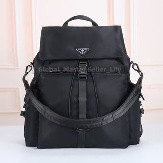 (Category: ) located in . Submitted by fashion.wit (Listing ID 1441772963, Image 1). Description: .
