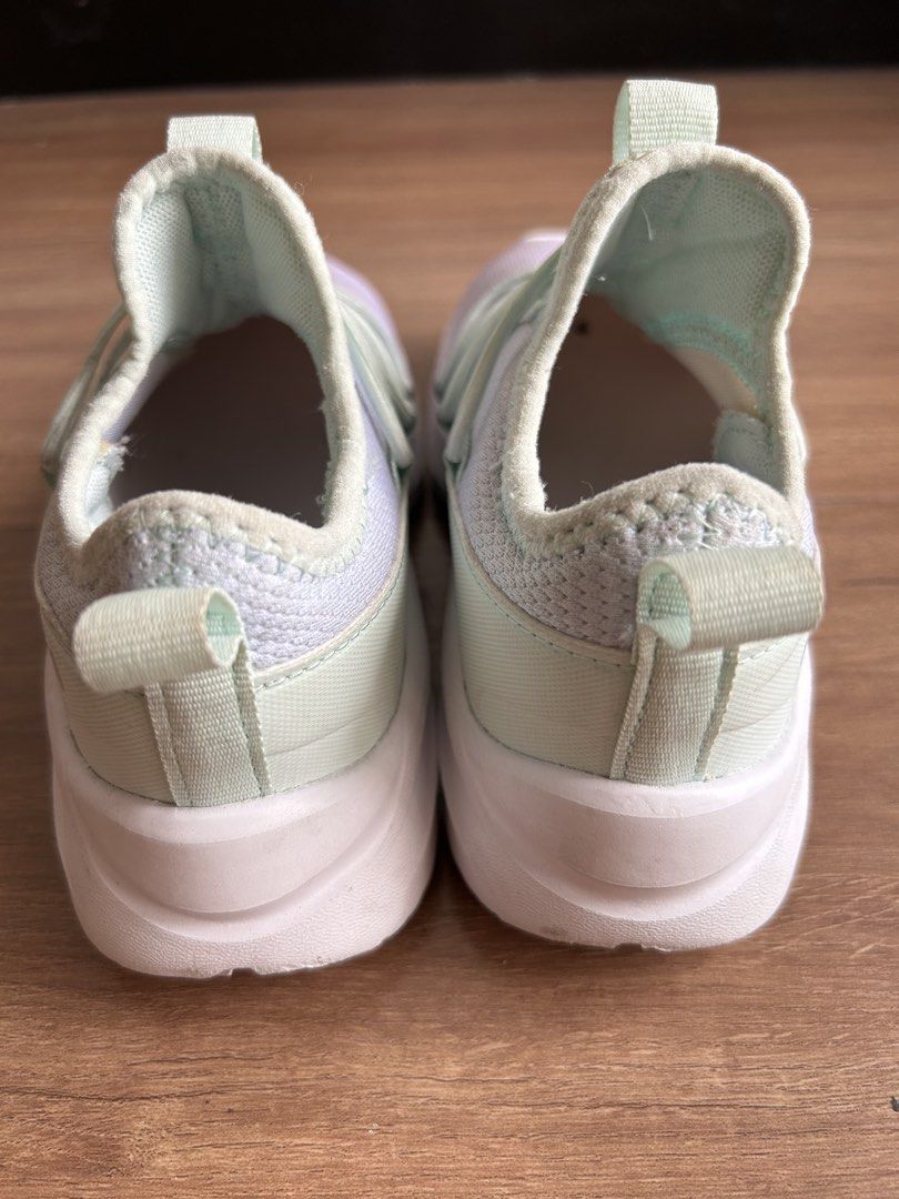 PUMA Kids Softride One4All Gradient Sneakers (Category: Babies & Kids Fashion) located in Taguig. Submitted by audiot (Listing ID 1441664300, Image 3). Description: - Size US 13c, EUR 31, 18.5cm - In very good condition - RFS too small - Retail price P3.200 from states - Color: Light purple and mint green - Easy to put on and take off - Ideal for everyday wear or sports - Comfortable and stylish design.