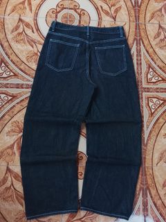 (Category: ) located in . Submitted by frinzthrift.11 (Listing ID 1441751859, Image 1). Description: .
