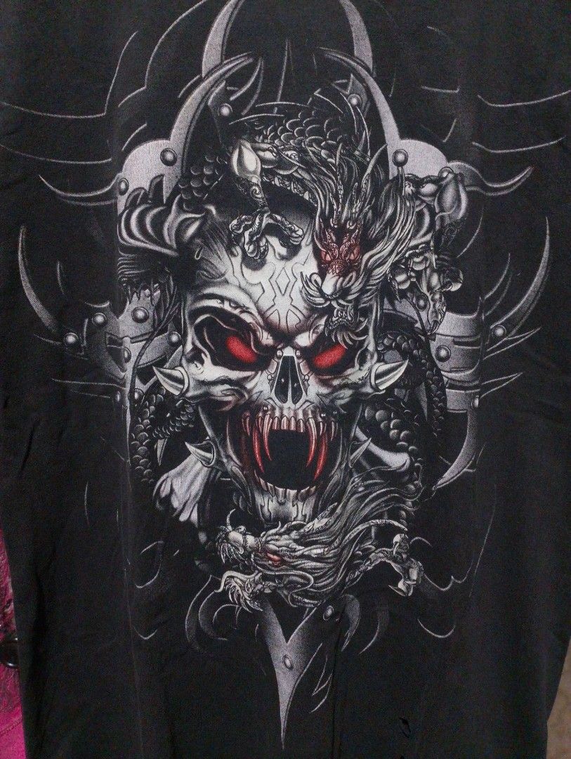 Rock Chang Skull Dragon Graphic Tee Size Medium (Category: Tshirts & Polo Shirts ) located in Maasin. Submitted by throwingreverse (Listing ID 1441739389, Image 2). Description: Purchase two or more from my listing and you will get this for free. LET ME KNOW IF YOU WANT IT. GLOW IN THE DARK T-SHIRT . Size: Medium Dimes: L 27.5 W 17.5 Issue: Pinhole (See last pic) Color rate: 7/10 MOP: Gcash Location: Southern Leyte.