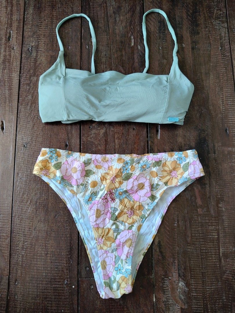 Roxy Women's beach classic bikini (Category: Bikinis & Swimsuits) located in Cebu City. Submitted by paulactan (Listing ID 1441777082, Image 1). Description: size small top cross back and tie strap padded bottom (no brand) bnew.