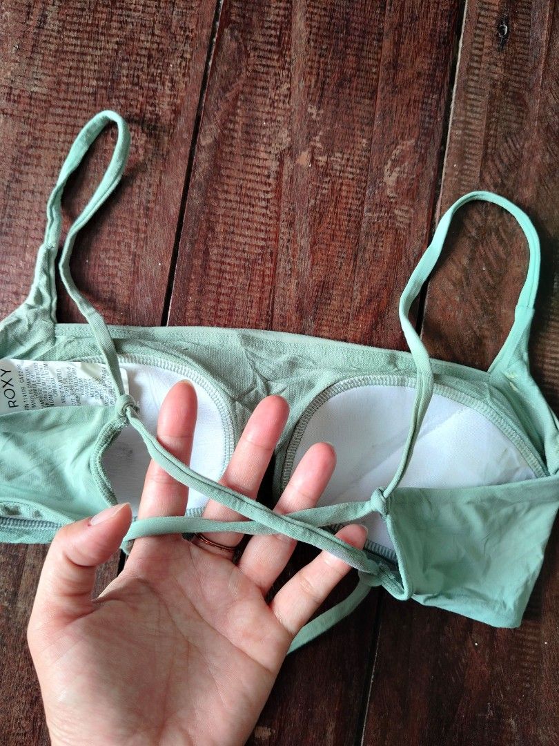 Roxy Women's beach classic bikini (Category: Bikinis & Swimsuits) located in Cebu City. Submitted by paulactan (Listing ID 1441777082, Image 3). Description: size small top cross back and tie strap padded bottom (no brand) bnew.
