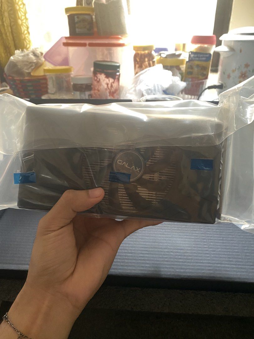 RTX 3050 8gb WITH WARRANTY (Category: Computer Parts) located in Manila. Submitted by vannihcomp93948 (Listing ID 1441648526, Image 3). Description: Di ko pa nagagamit, niregalo lang sakin rfs: pang tuition - GALAX RTX 3050 1-Click OC Graphics Card - 8GB GDDR6 Memory .