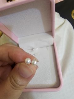 (Category: ) located in . Submitted by gooditems_ (Listing ID 1441770109, Image 1). Description: .