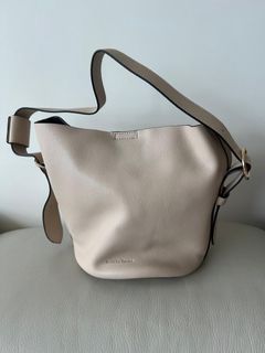 （分類：）位於 。 由 tncjanette 提交（商品編號 1441746281，圖片 1）。簡介： 。