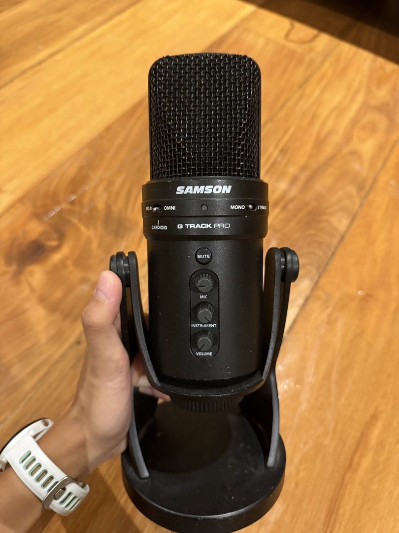 Samson gtrack pro usb mic (Category: Microphones) located in Manila. Submitted by cali.sil20 (Listing ID 1441713183, Image 1). Description: Selling my preloved samson gtrack pro bought from the US Meet up: Sm baliwag or *Taft avenue (around DLSU) *if taft avenue, i’m only available on monday and tuesday because of class schedule Open for delivery like lbc or lalamove as well (open for vc) Inclusions Mic Stand Does not come with: Microphone adapte