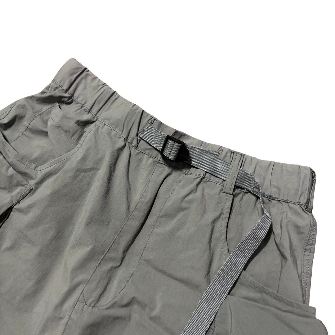 Sense Inspired By Life Multi Pocket Cargo Shorts (Category: Shorts) located in Muntinlupa City. Submitted by rtyfck (Listing ID 1441646616, Image 2). Description: Sense Inspired By Life Multi Pocket Cargo Shorts Details : •Width/Waist : 14(28)-16(32) •Full Length : 18.5 •Front Rise : 14 •Inseam : 5.5 •Leg Opening : 13 •Size : S •Issue : none •Condition : Like New.
