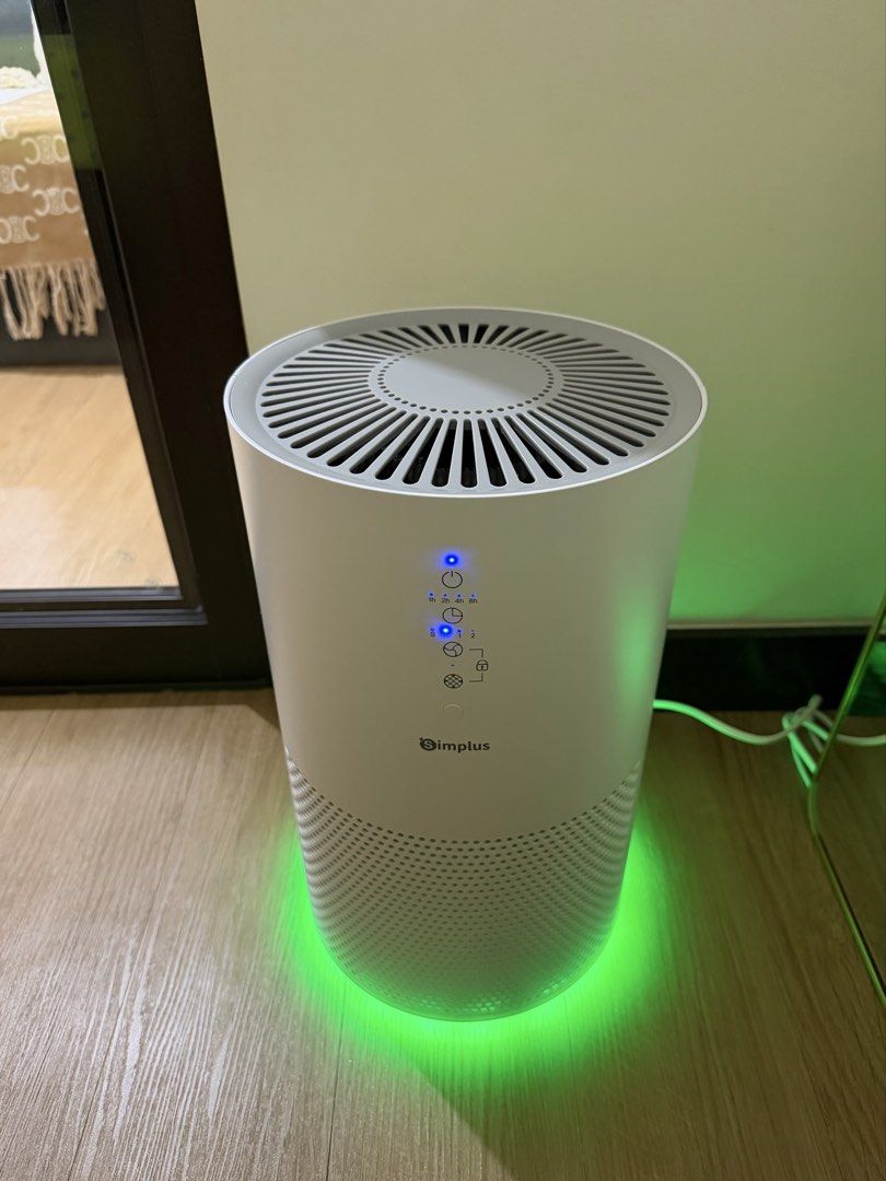 Simplus Air Purifier HEPA H13 Filter (Category: Air Purifiers & Dehumidifiers) located in Paranaque City. Submitted by janicesab (Listing ID 1441772242, Image 1). Description: 5 month old Very good condition.