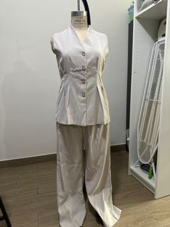 （分類：）位於 。 由 busybee1022 提交（商品編號 1441603331，圖片 1）。簡介： 。