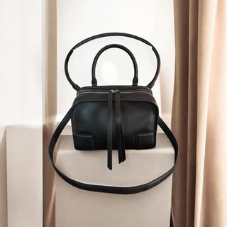 (Category: ) located in . Submitted by shopforyouph (Listing ID 1441728457, Image 1). Description: .