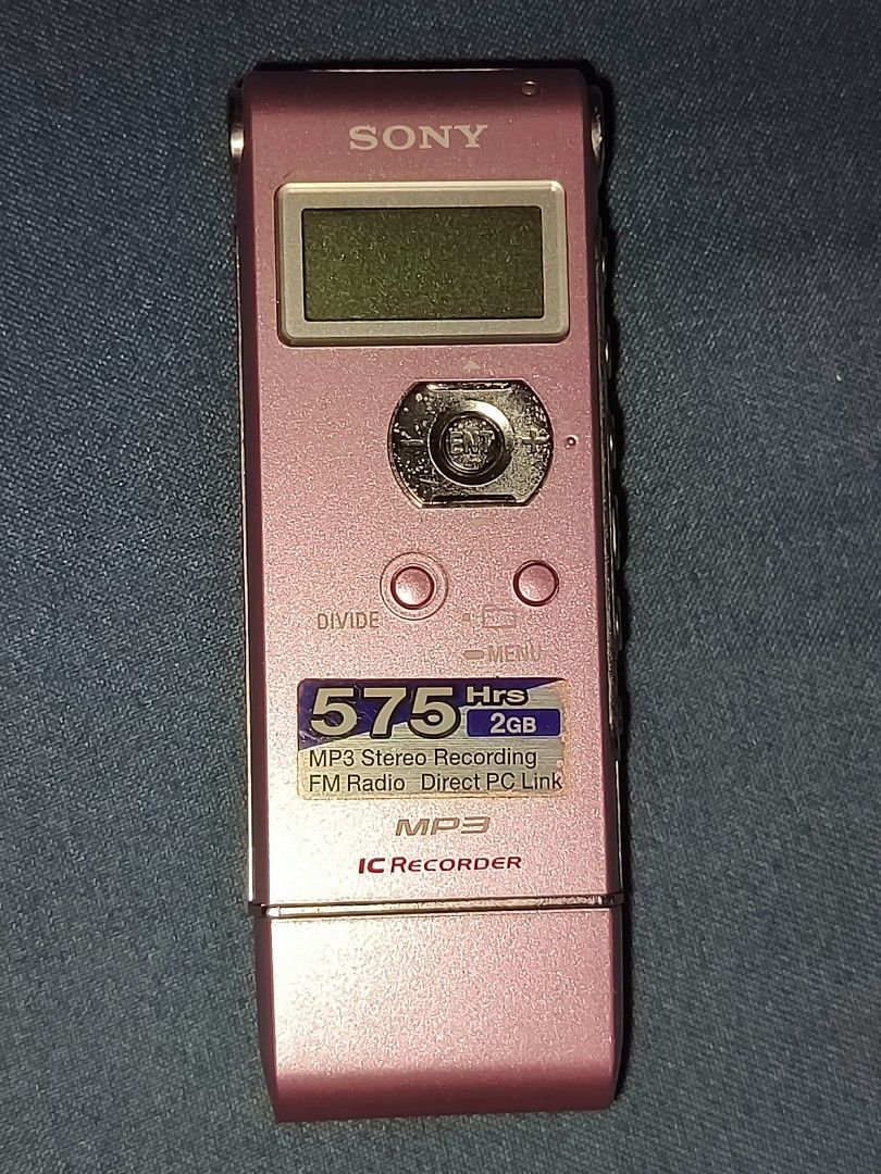 Sony IC Recorder (Pink) - 2GB/575 Hours (Category: Voice Recorders) located in Manila. Submitted by shimzu (Listing ID 1441715669, Image 1). Description: Got this as a gift and rarely used it, so looking to pass it on. I don’t know the exact age or how to fully operate it, but it powers on and works fine. ​Features 2GB storage, MP3 recording, and an FM radio. Just needs batteries. ​Safe testing and meetup at Nova Mall. Feel free to message me..