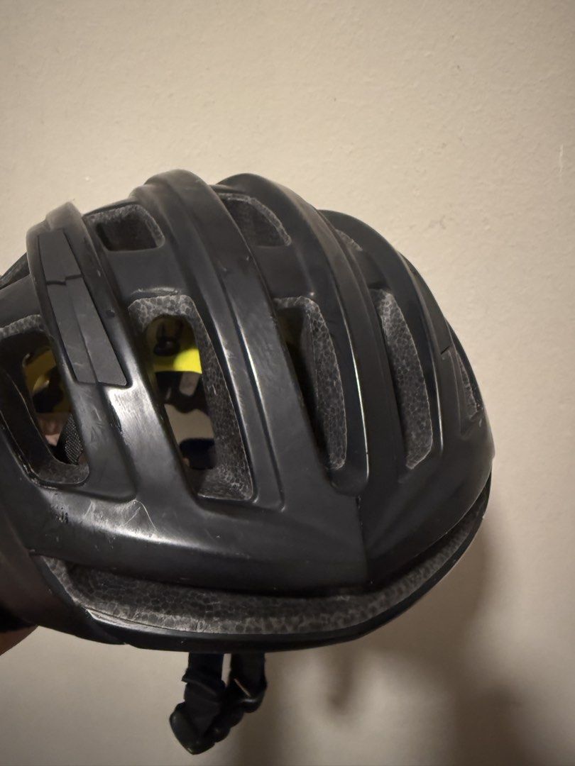 Specialized Propero 3 MIPS Cycling Helmet - Small (Category: Parts & Accessories) located in Singapore. Submitted by ellsel99 (Listing ID 1441746449, Image 2). Description: - Specialized Propero III MIPS Cycling Helmet - Size: Asia Small - Color: Black - Manufacture Date: December 2020 - Features: MIPS technology for enhanced safety, ANGi sensor included - Perfect for: Road cycling.