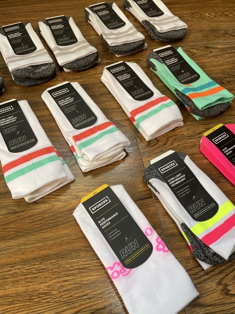 Sporcks Elite Performance Run Socks - Various Sizes & Colors (Category: Activewear) located in Pototan. Submitted by polbrays (Listing ID 1441711230, Image 3). Description: Original SPORKS RUNNING SOCKS FOR SALE - Available Sizes: Small, Medium, Large - Ideal for running Sizing is provided in the last photo Selling for 1100 each nalang po. Original prices range from 1400-1600. Bought originally from the website. Shipping is shouldered by the buye