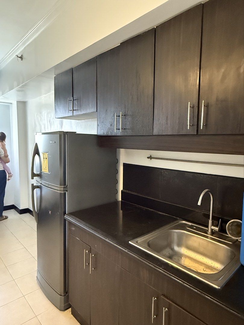 Studio unit for rent (Category: Apartments & Condos) located in Paranaque City. Submitted by rico.a1 (Listing ID 1441644846, Image 1). Description: Studio unit for Rent. 15k in Taguig city. Semi furnished 24sqm unit Payment terms: 1 month advance, 1 month deposit (preferably post dated check) Lease Term: Minimum of 1 year.