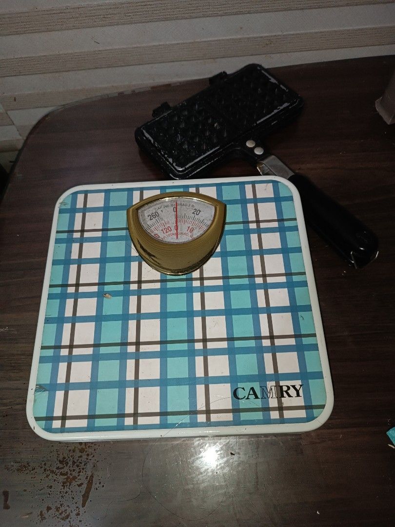 take all weighting scales and waffle maker pancake (Category: Weights & Dumbbells) located in Manila. Submitted by tinesfindssale02 (Listing ID 1441592127, Image 3). Description: take all original price ng lahat nasa 1k selling for 200 nag declutter lang.